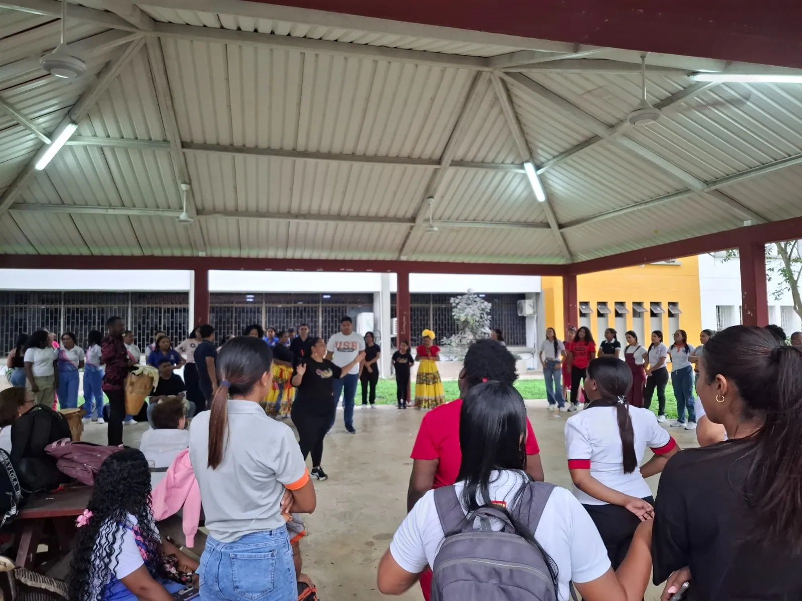 Taller de bailes cantaos — Fundación El Chandé (foto 6 de 9).