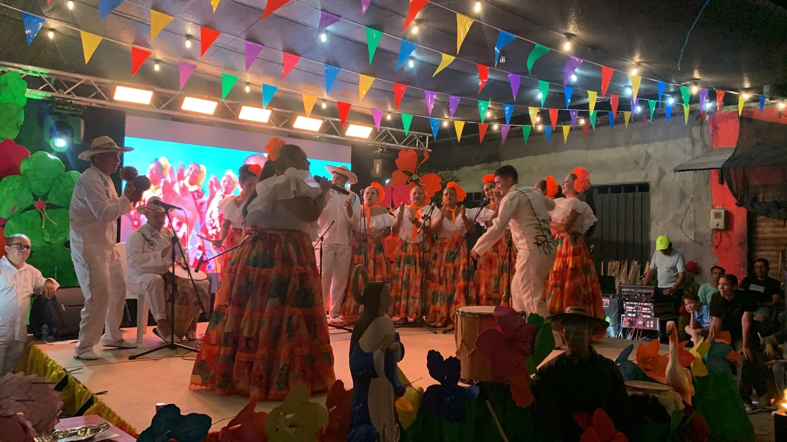 Presentación tradicional — Fundación El Chandé (foto 3 de 19).