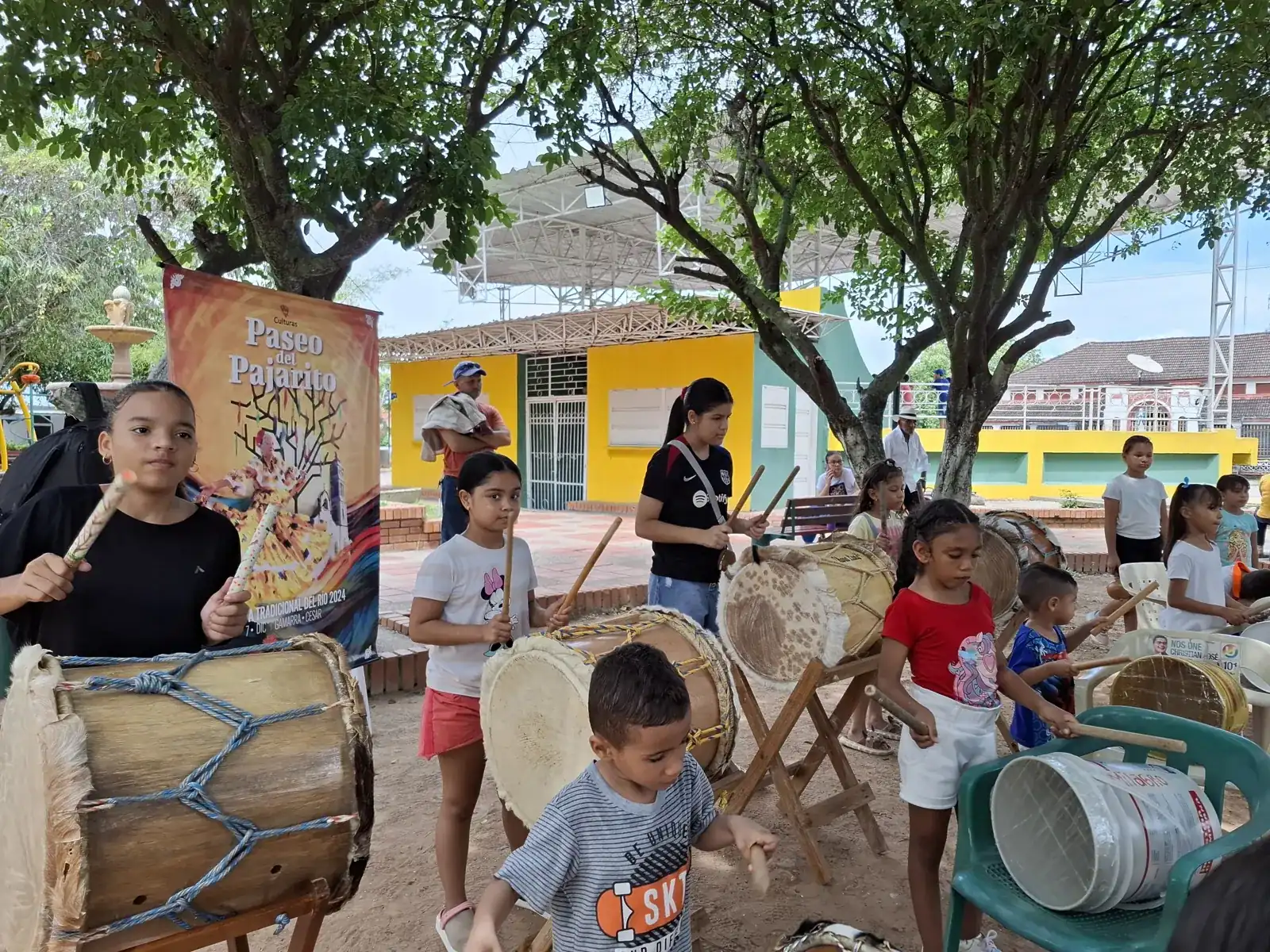 Presentación tradicional — Fundación El Chandé (foto 18 de 19).