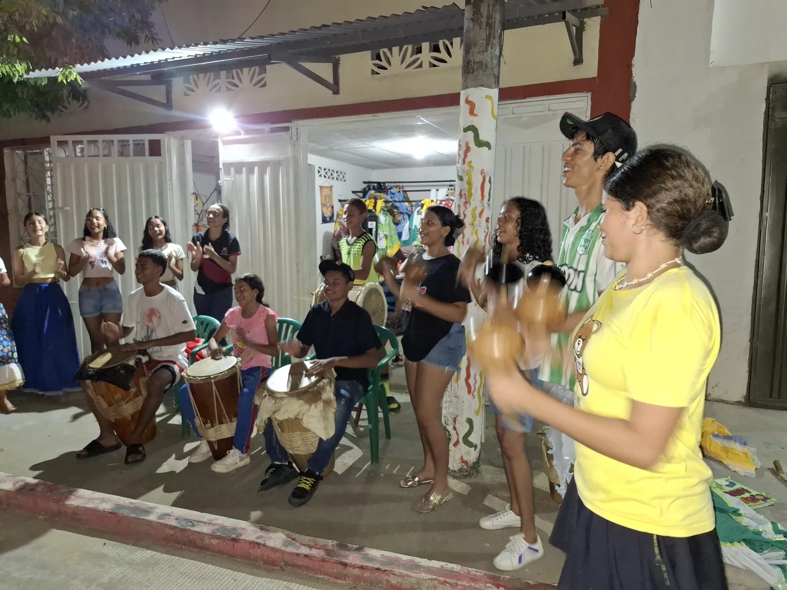 Presentación tradicional — Fundación El Chandé (foto 19 de 19).