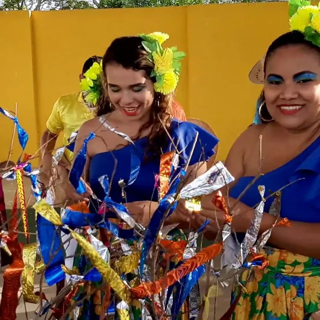 Fotograma del video musical "Oye Mamá" de la Fundación El Chandé.